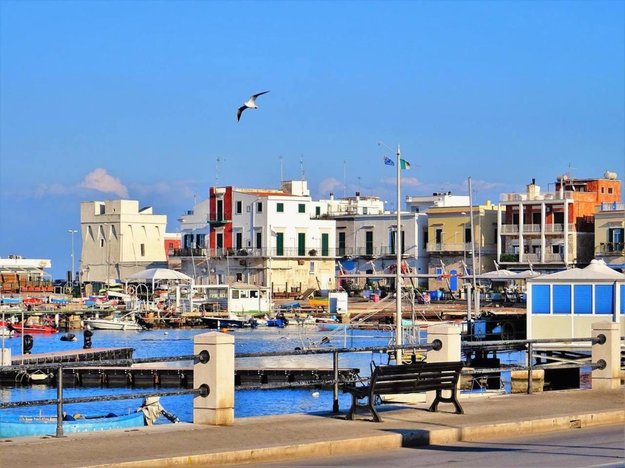 La Casa Del Pescatore N 33 - Porto Di St Spirito Bari Buitenkant foto