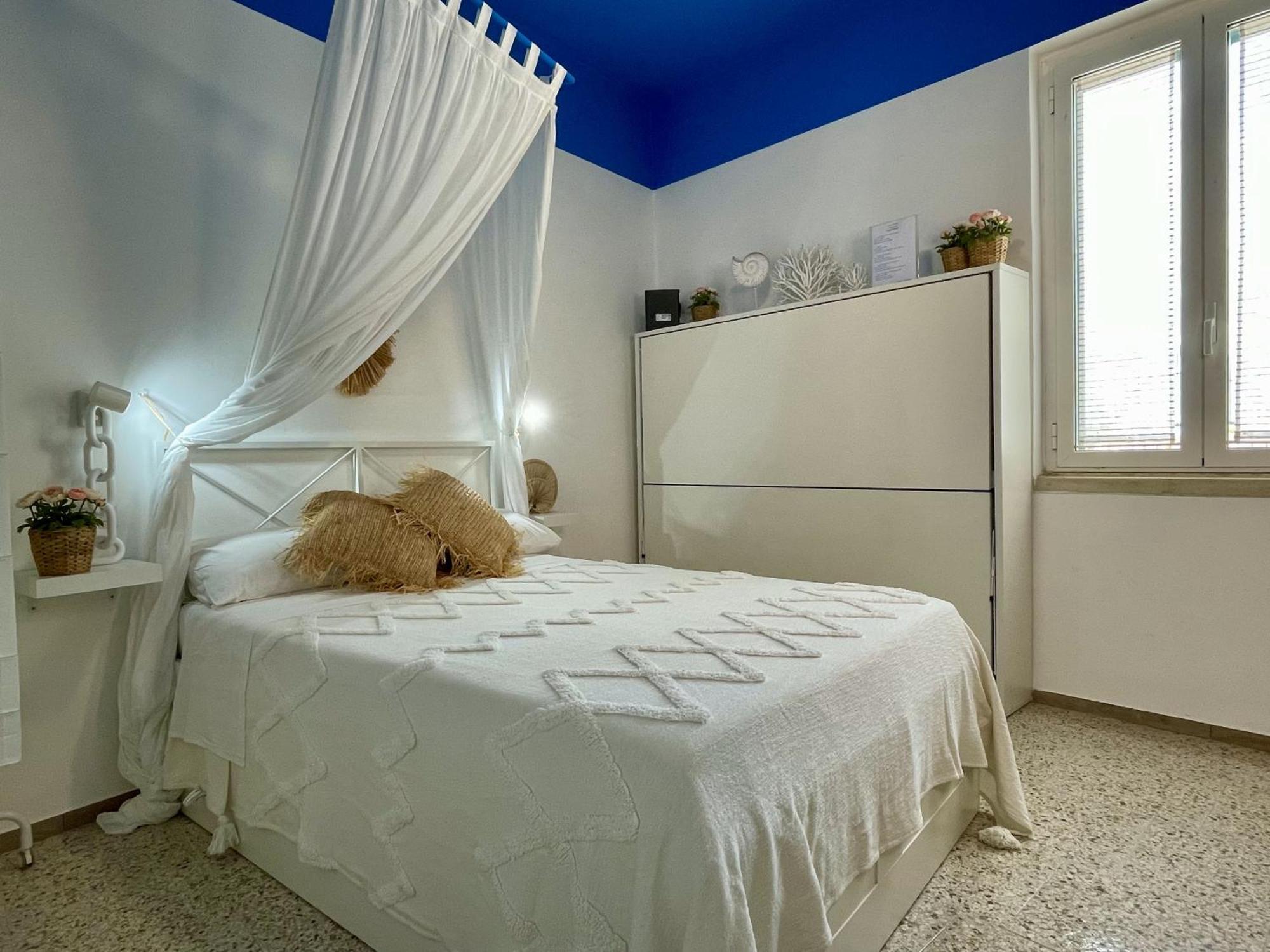 La Casa Del Pescatore N 33 - Porto Di St Spirito Bari Buitenkant foto